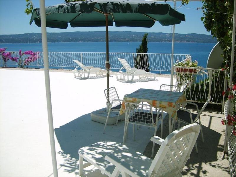 Apartment In Omis With Sea View, Balcony, Air Conditioning, Wi-Fi Экстерьер фото